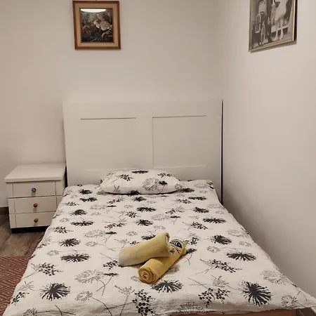 Appartamento Nedi's Nest - Cozy Countryside Retreat Under Palmtrees