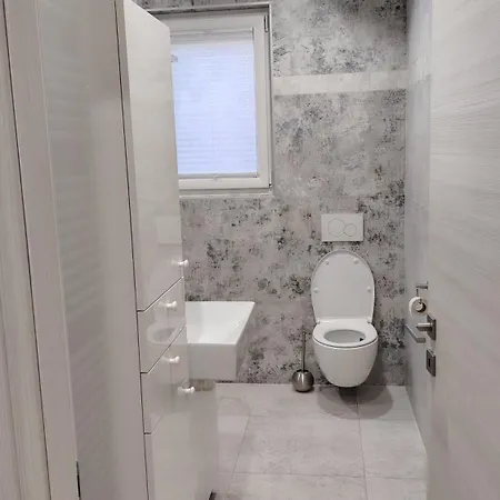 Nedi's Nest - Cozy Countryside Retreat Under Palmtrees Dutovlje