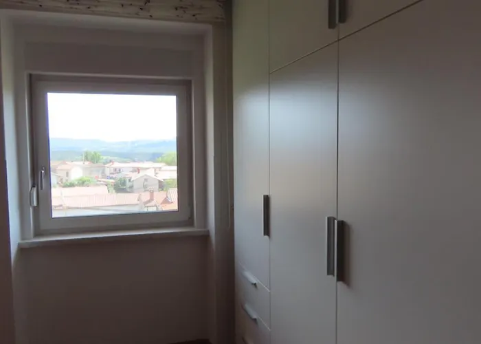 Daire Nedi's Nest - Cozy Countryside Retreat Under Palmtrees Dutovlje